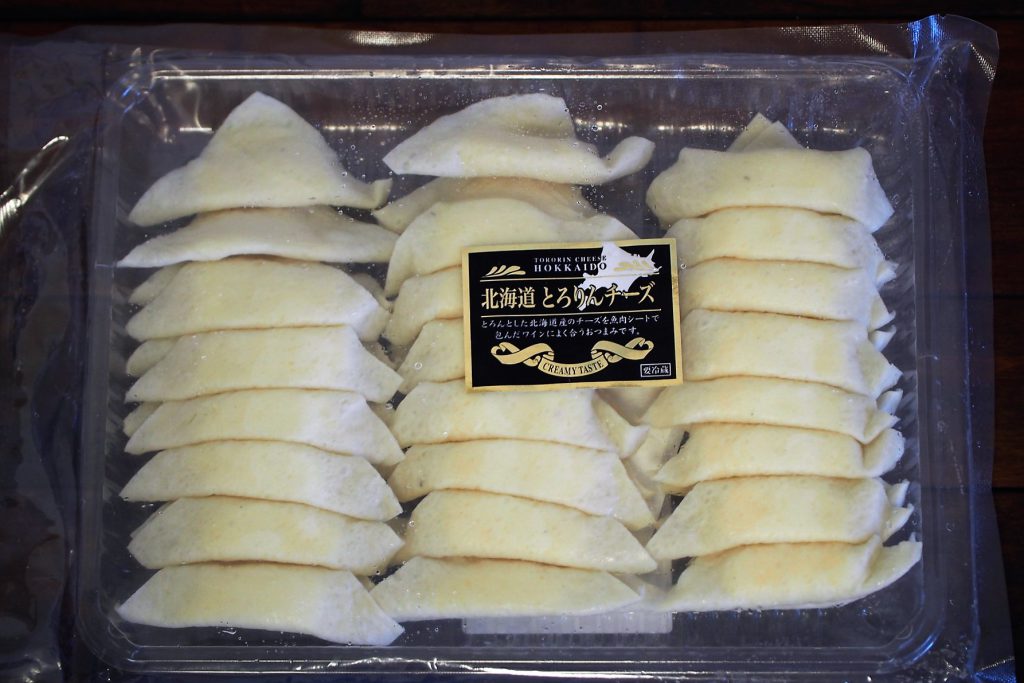 最強チーズおつまみ『北海道とろりんチーズ』